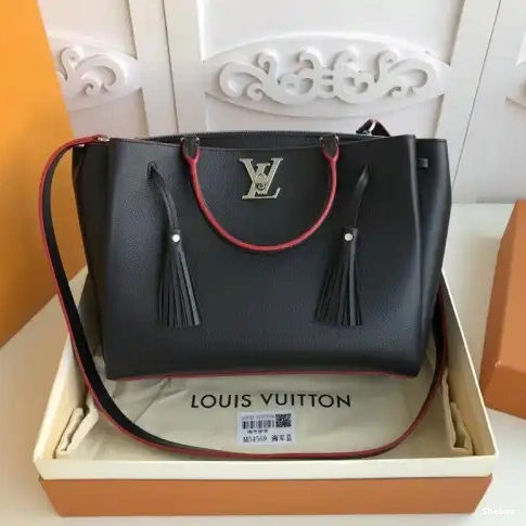 Bags 19T1L0341 LV 1016